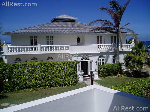 Half Moon Resort 5